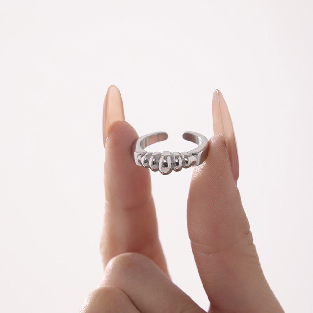 Croissant Adjustable Ring