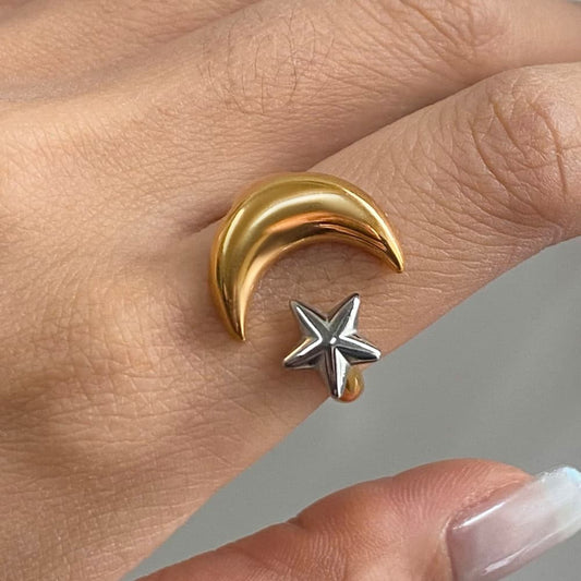 Adjustable Star and Moon Ring