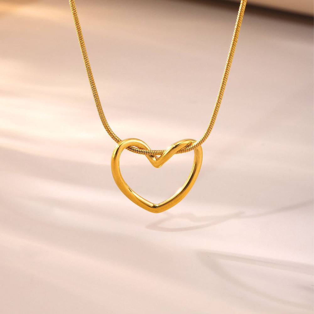 Hollow Heart Pendant Necklace