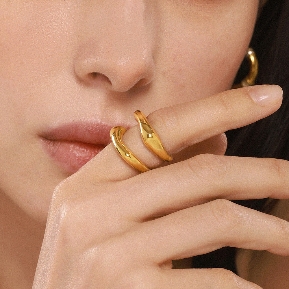 Irregular Geometric Ring